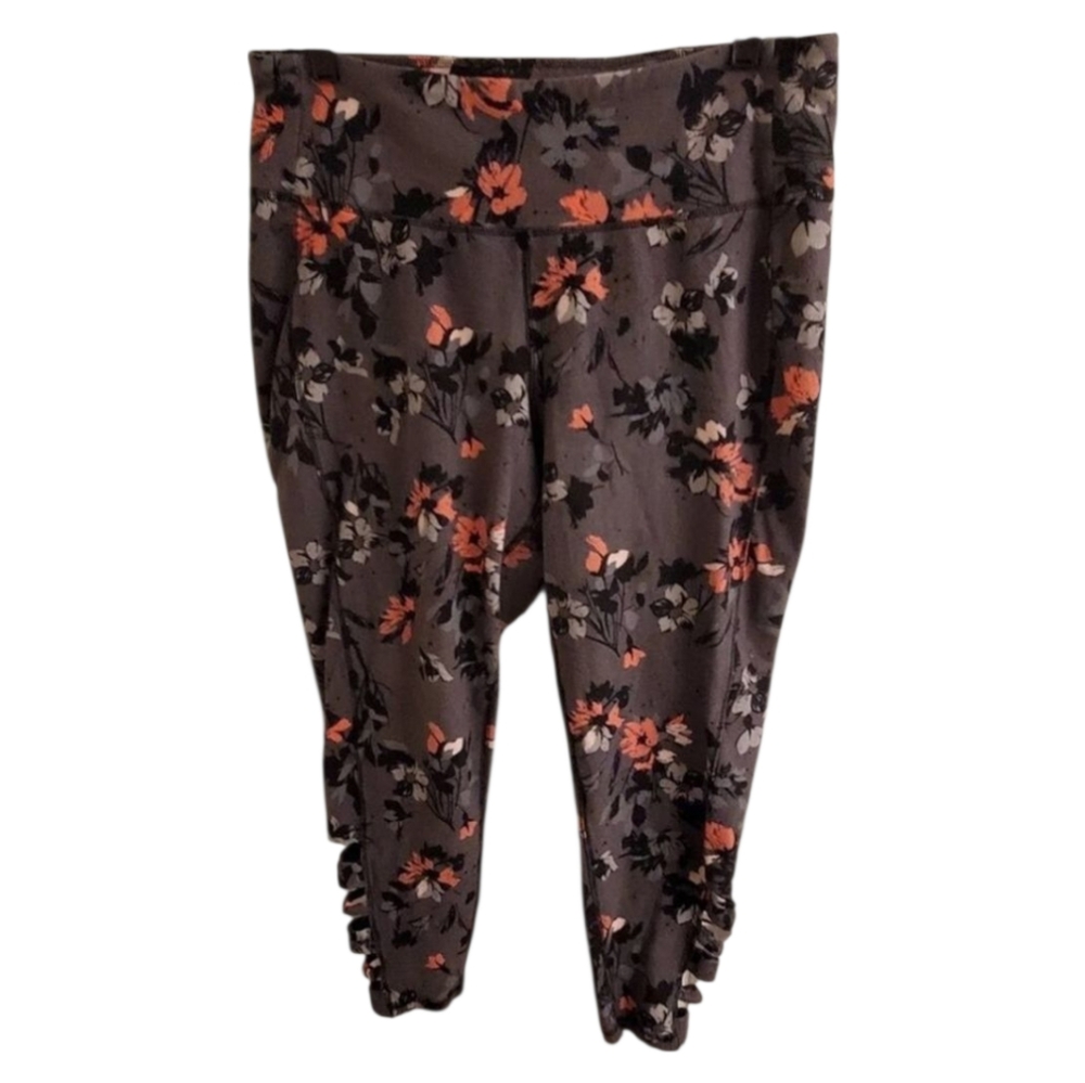 Lane Bryant floral capri length high rise active athletic pants plus size 18/20